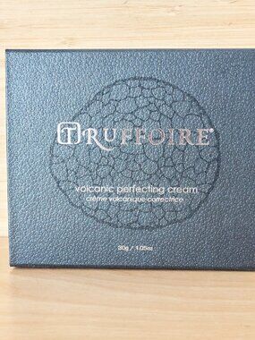 Truffoire Volcanic Perfecting Cream Face Moisturizer 30g 1.05 oz NIB